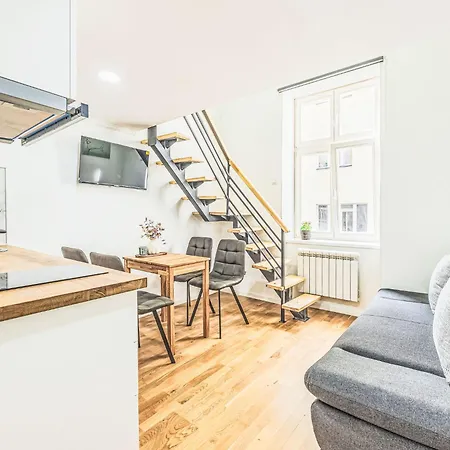 Celakovsky-3 By Interhome 公寓 *