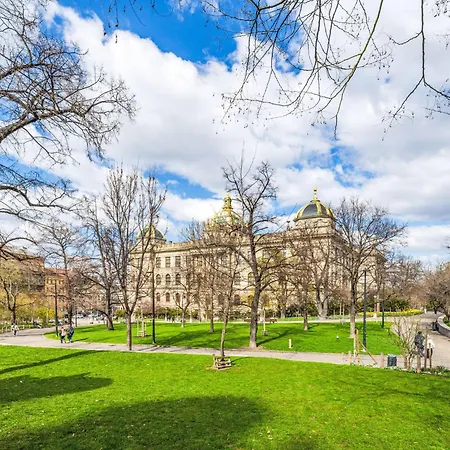 Celakovsky-3 By Interhome * 布拉格